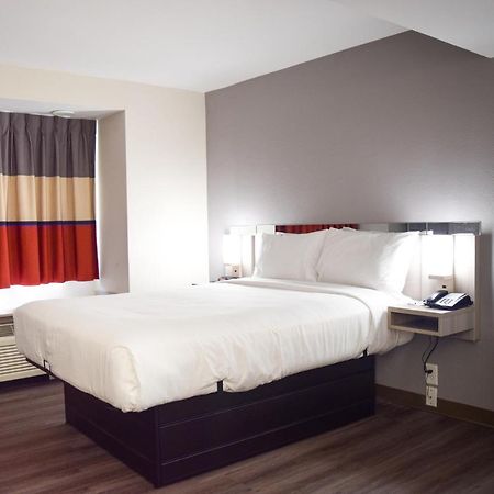 Travelers Inn And Suites Raleigh Eksteriør bilde