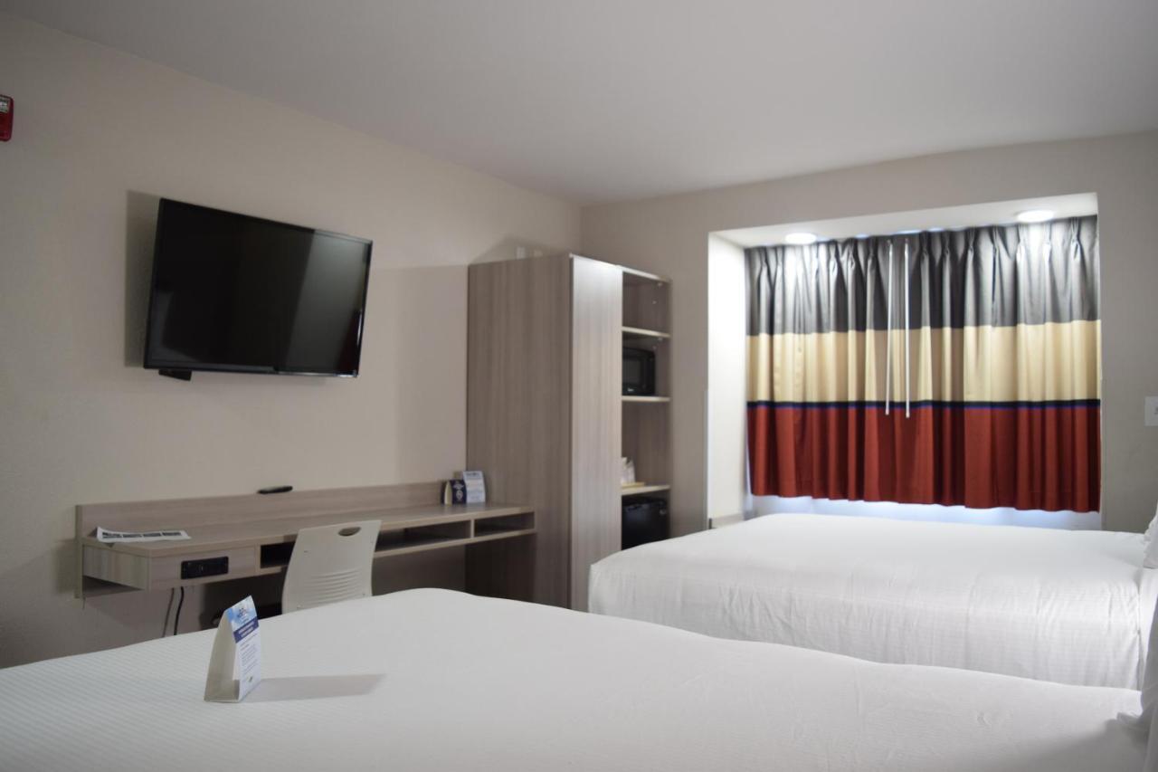 Travelers Inn And Suites Raleigh Eksteriør bilde